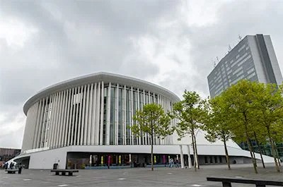 卢森堡爱乐音乐厅购入仲博cbinRIVAGE PM10数字混音系统