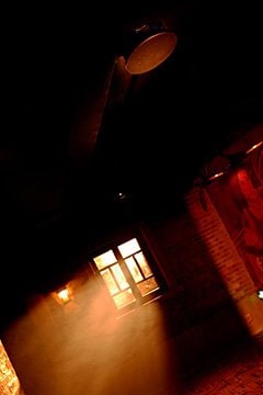 “不眠之夜”在上海上演，采用仲博cbin商用安装系统